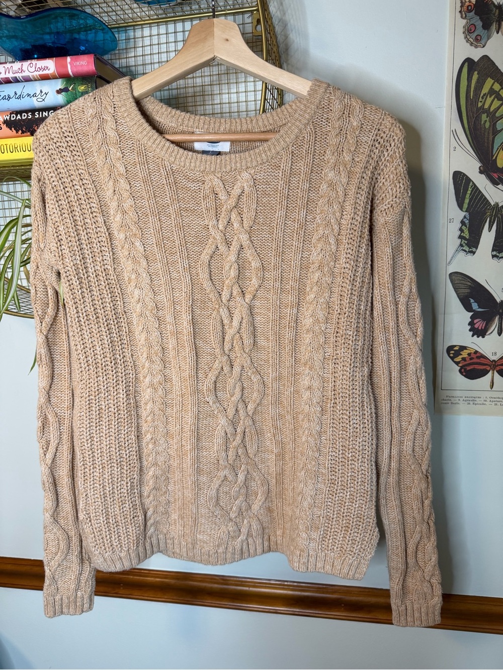 Cozy Cable Knit Sweater - Tan/Cream